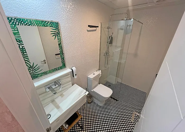 s Real Suites Realejo 3000